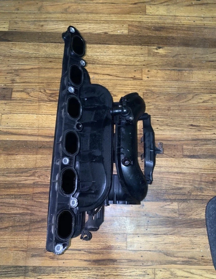 Conjunto coletor de admissão BMW 528xi 528i 2008-2010 fabricante de equipamento original E60 3,0L - Imagem 3 de 4