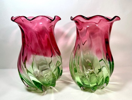 Set Of 2 Vtg Hand Blown Swirl Glass Vase Watermelon Pink Green Ombre Design