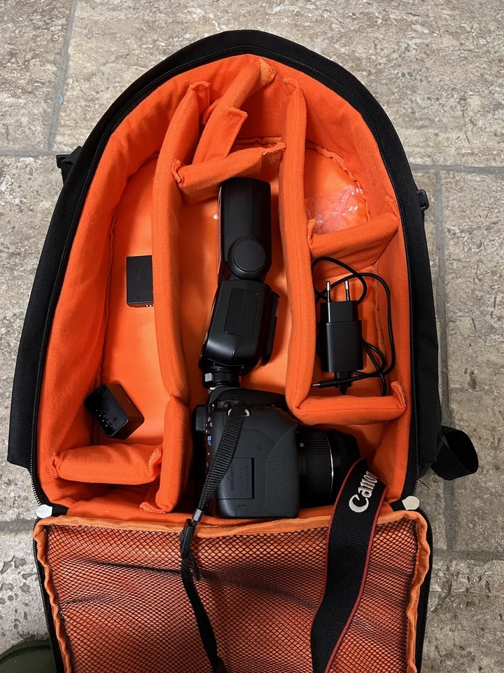 Canon EOS 850D, foto 2 di 5