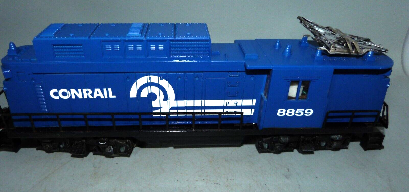 Lionel Conrail Electric Loco #8859
