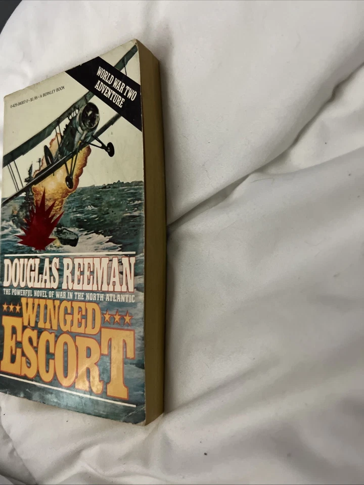 WINGED ESCORT BY DOUGLAS REEMAN BERKLEY GP PUTNAM 3RD OCT  78 WWII Book ATLANTIC Foto 3 de 4