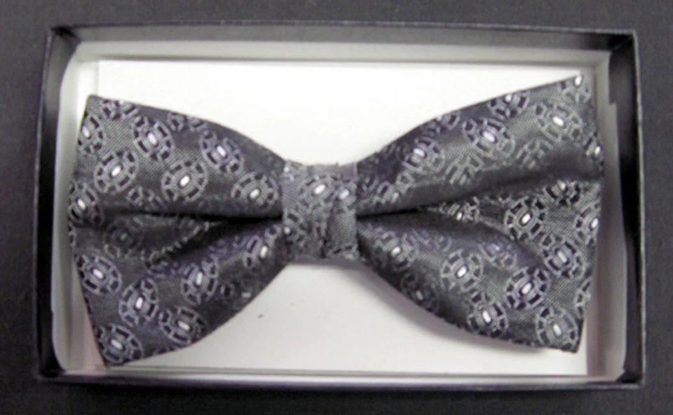 Mens Platinum Silver Gray Oval Medallion PreTied Bow Tie New In Box NBT 20 - Image 1 of 1