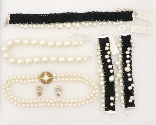 Vintage Carolee Pearl Jewelry Lot Set Necklace Bracelet Rhinestone Earrings