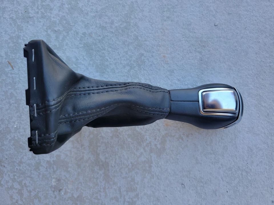 Audi Q3 2019-23 transmisión palanca de cambios palanca de cambios OEM 83B713139B Foto 2 de 4