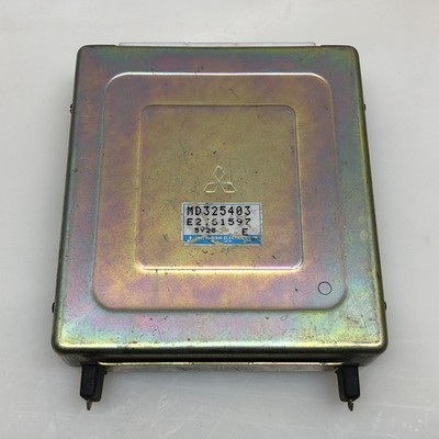 Mitsubishi Space Runner Engine Control Unit ECU Computer 5403 MD325403 E2t61597e