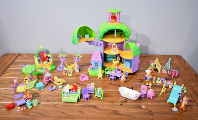 ディズニーBIGPOOH Winnie Pooh Delightful Days Treehouse w/ Extra Sets Comfy Corners