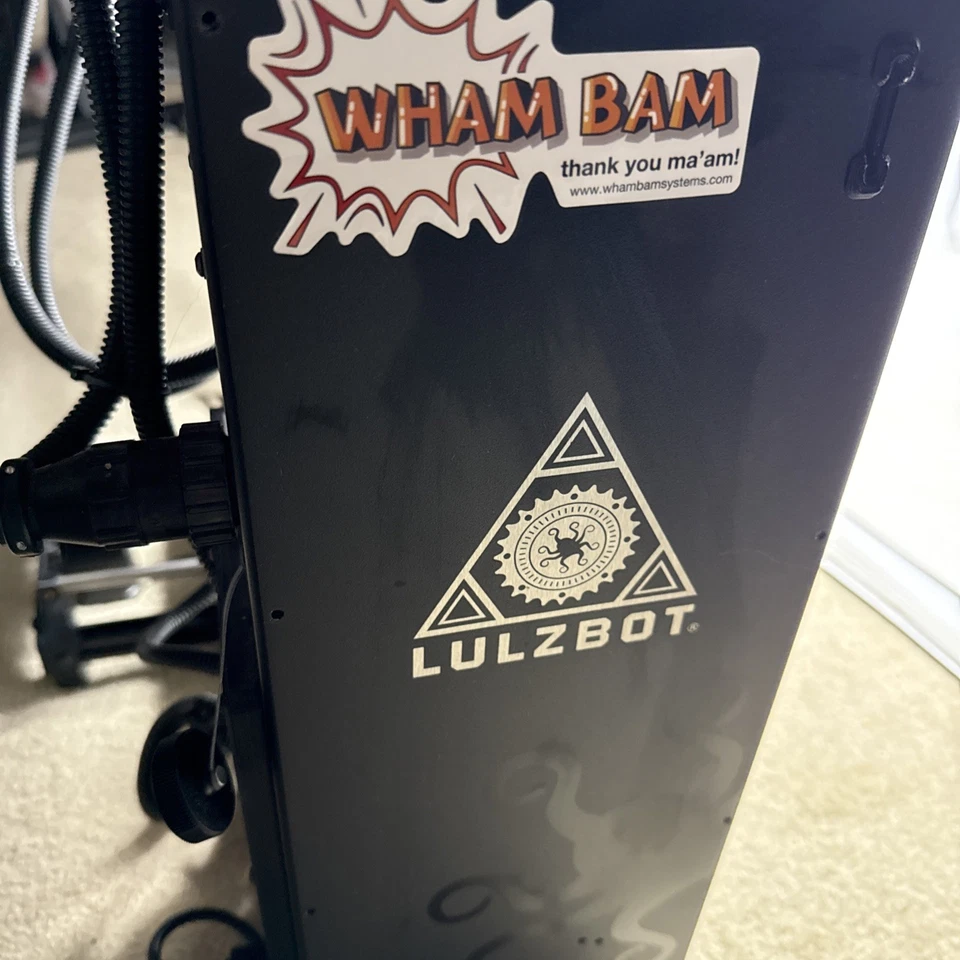 LulzBot TAZ 6 3D Printer - Black/Green (KT-PR0041NA-16081) - Image 4 of 4