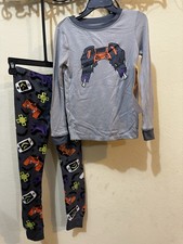 NWT Kids Gamer 2 Pc Set Halloween Pajamas Size 5 Long Sleeve