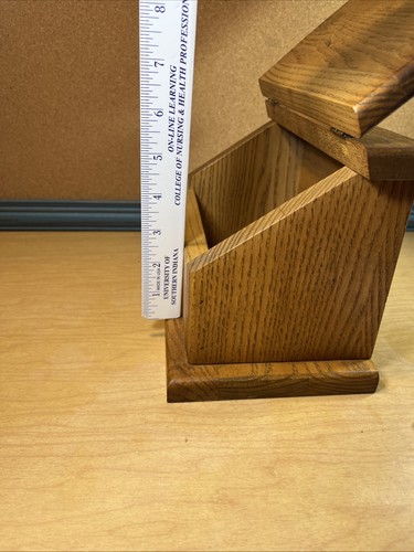Vintage Wooden Recipe Card File Box w/ Carved Lid. - Picture 7 of 8