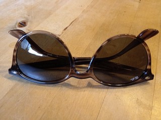 Ray Ban Sonnenbrille Damen neu mit Etui