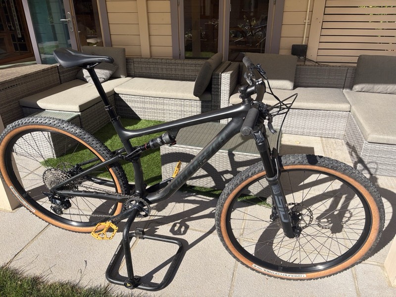 Specialized Epic Evo Comp Carbon 2021