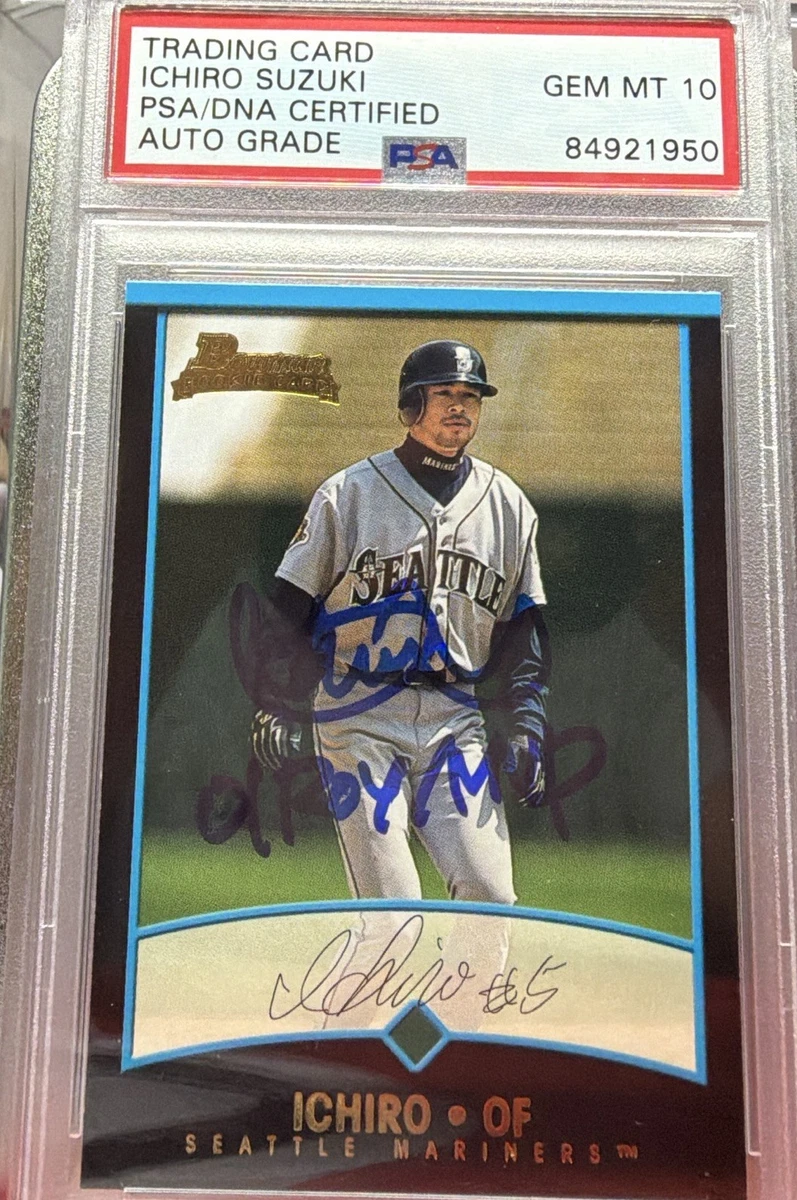 Topps Ichiro Suzuki Autographed Baseball Sports Trading Cards