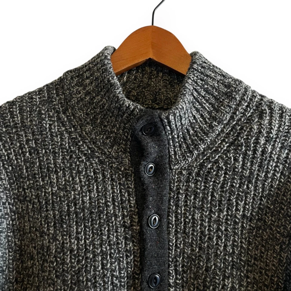 True Measure by J.L. Powell Mens Wool Blend 1/4 Button Mock Neck Knit Sweater XL - Image 2 of 4