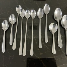 Assorted Serving Spoons Grapefruit, Ice Tea And Soup Spoons