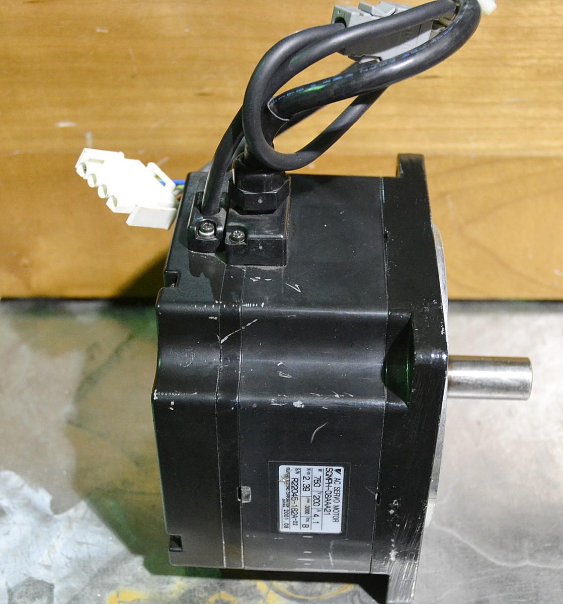 YASKAWA SGMPH-08AAA21 AC SERVO MOTOR 750W | eBay