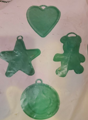 100 Tie on Balloon Weights (8 gram) Bears Hearts Smilies Stars for 18" Foil -NEW - Picture 4 of 4