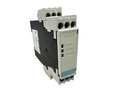 Siemens 3TK2821-1CB30 Safety Relay