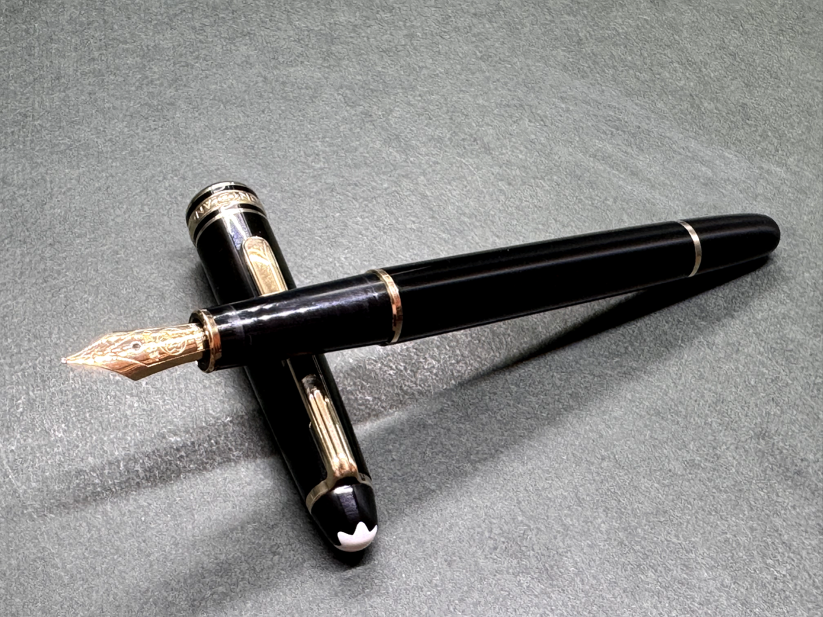 万年筆MEISTERSTUCK Montblanc Meisterstuck Classique 144 Fountain Pen Black GT