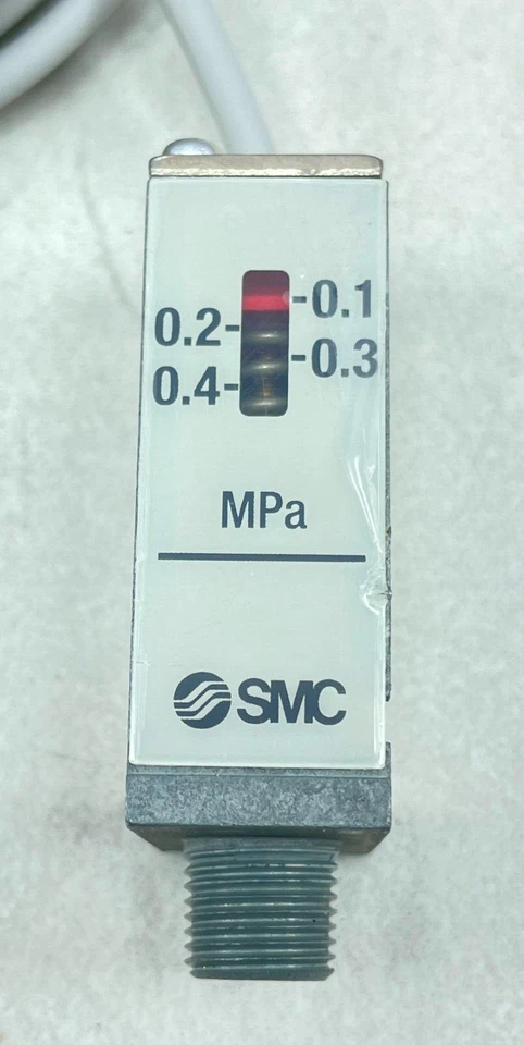 SMC IS10-01-L Pressure Switch IS1001L - Image 2 of 4