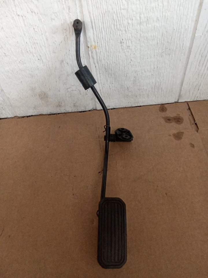 Pedal de gasolina acelerador Toyota Corolla 1998-2002 fabricante de equipos originales Foto 3 de 4