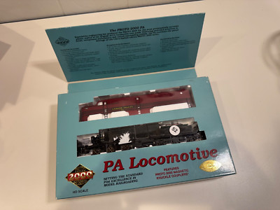 HO Scale Proto 2000 21679 LV Lehigh Valley PA Diesel Locomotive #611 Limited Ed