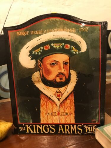 PUB SIGN 12 Inch KINGS HEAD drink BAR HENRY  Royal INN Tudor VIII 8th 30cm - Picture 1 of 4