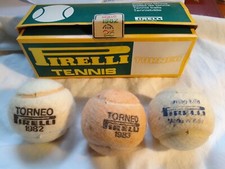 TENNIS : UNA VECCHIA SCATOLA CON 3 PALLINE : TORNEO PIRELLI  1978 - 1982 - 1983