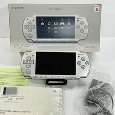 PSP 2000 Ice Silver Console Box Charger w/box Excellent