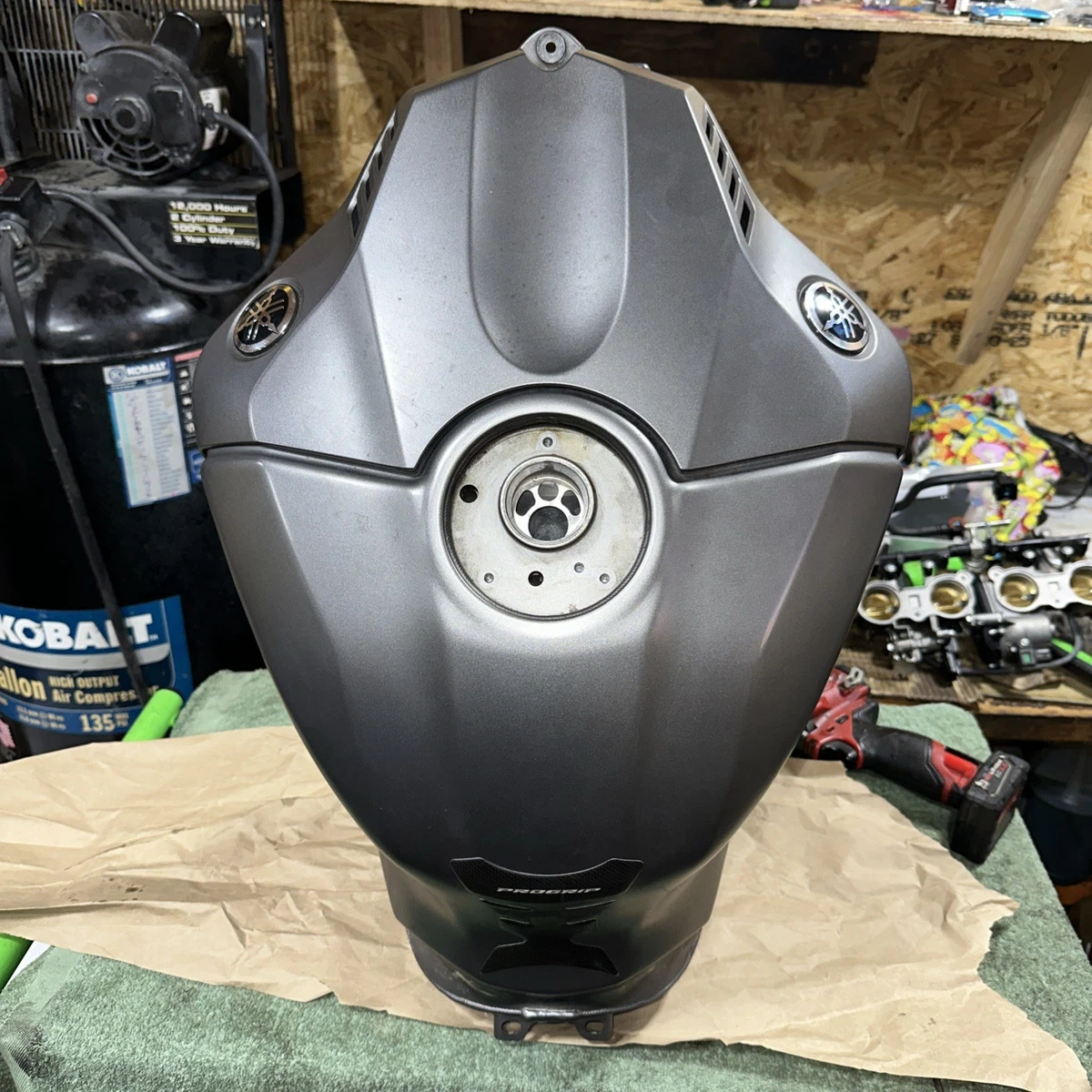 Gas Tanks for Yamaha YZF R1 for sale | eBay