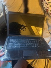 HP 2000 laptop  ONLY MISSING BATTERY  