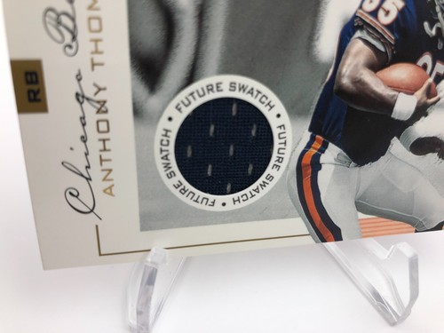 ANTHONY THOMAS ROOKIE JERSEY Card 2001 Fleer Genuine SWATCH Relic MICHIGAN BEARS - Picture 3 of 6