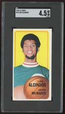 1970-71 Topps Lew Alcindor / Kareem Abdul-Jabbar #75 SGC 4.5 *4300