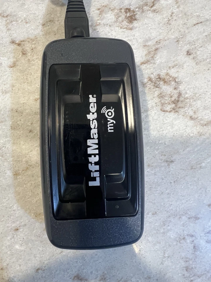 LiftMaster MyQ 828LM Internet Gateway for Smartphones Garage Door Opener - Image 3 of 4