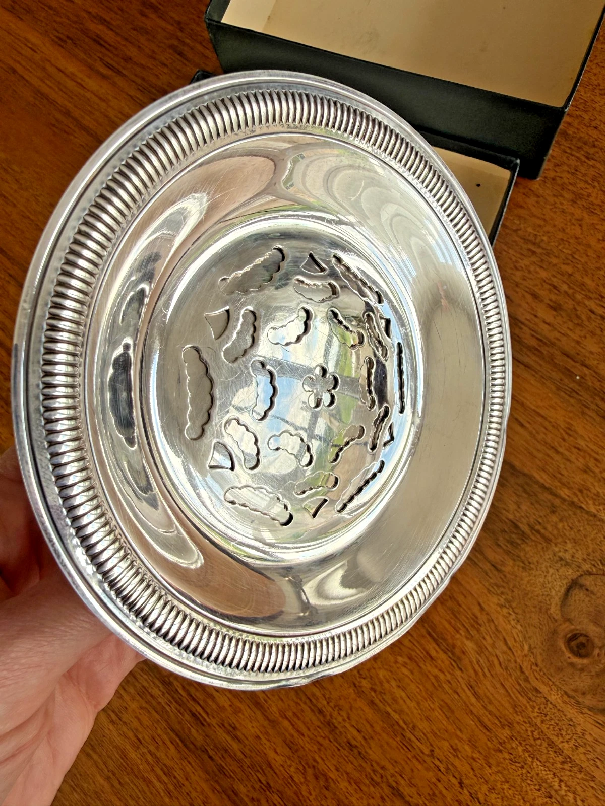 Vintage Coquillor Silverplate Butter Curler Press Dish Mid-Century France w/box
Opens in a new windo