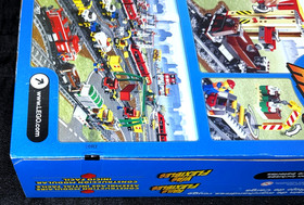 NEW SEALED! LEGO CITY 3677 RED CARGO TRAIN / ELECTRIC MOTOR / TRACKS / POWER