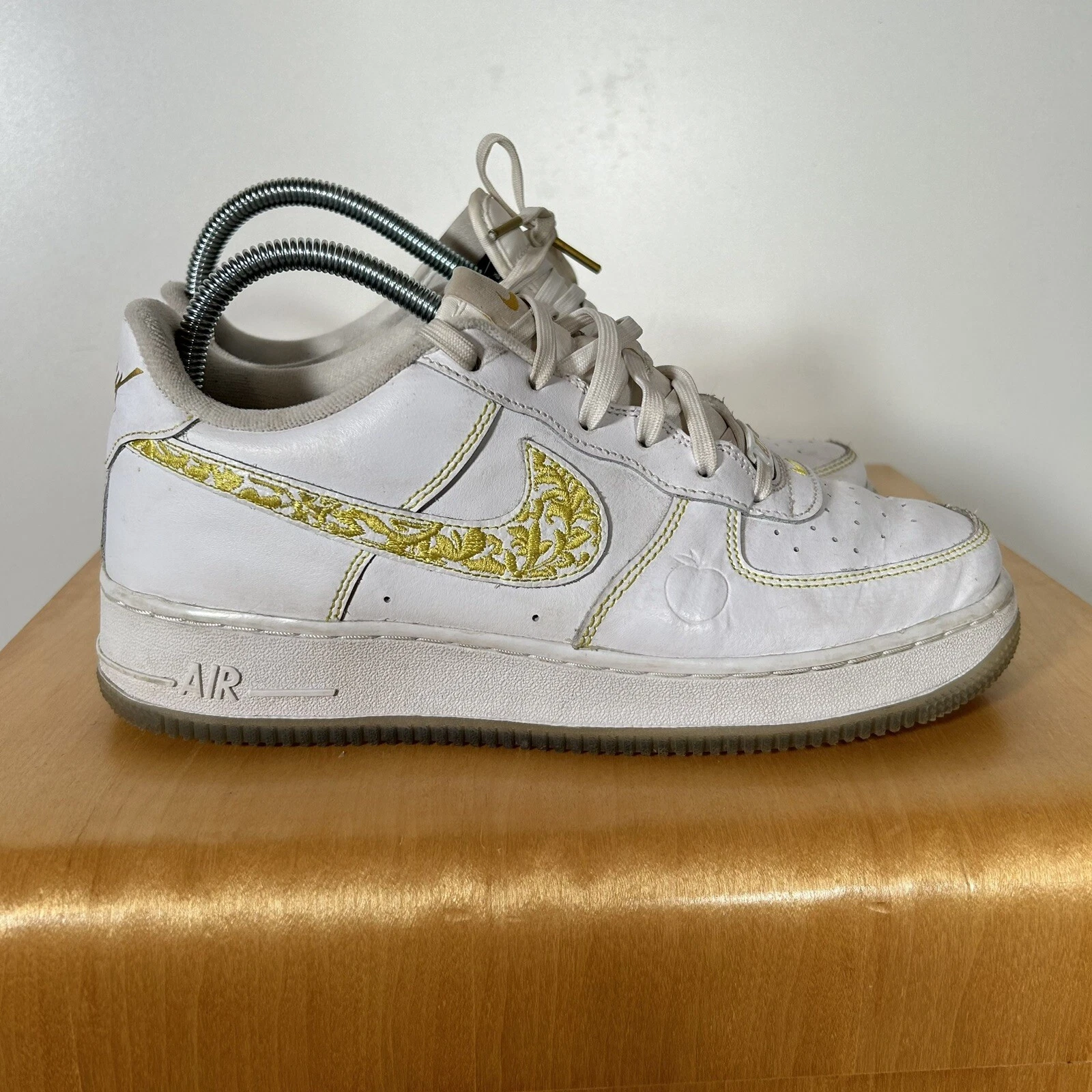Nike Air Force 1 Low LV8 City Pride Atlanta oro bianco GS taglia 7Y donna 8 5