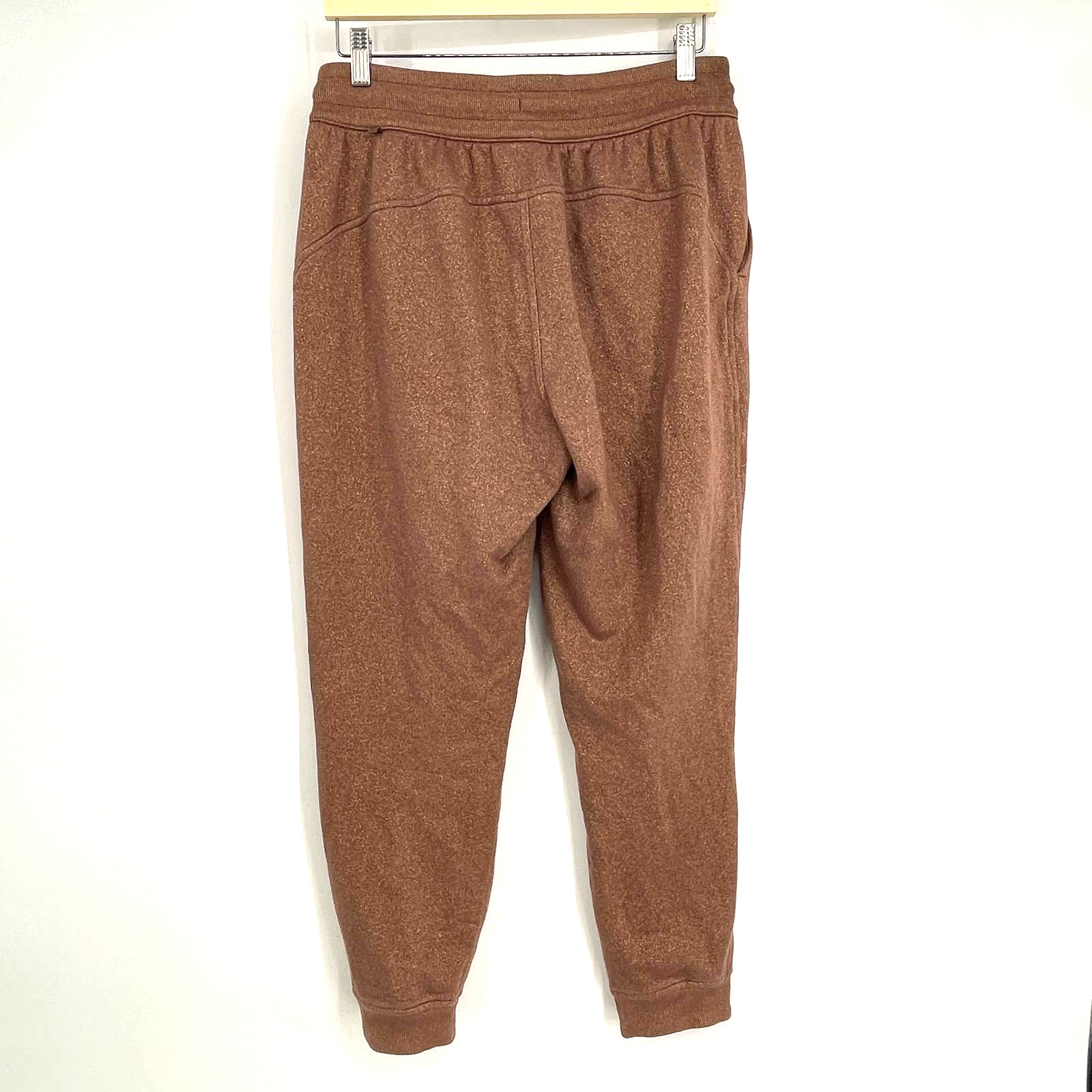 Lululemon Scuba HighRise Sparkle Jogger Size 10 Gem