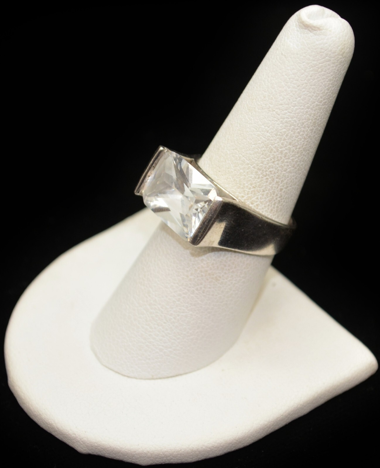 Sterling Silver Big Rectangle Clear Gem Ring SZ 8… - image 3