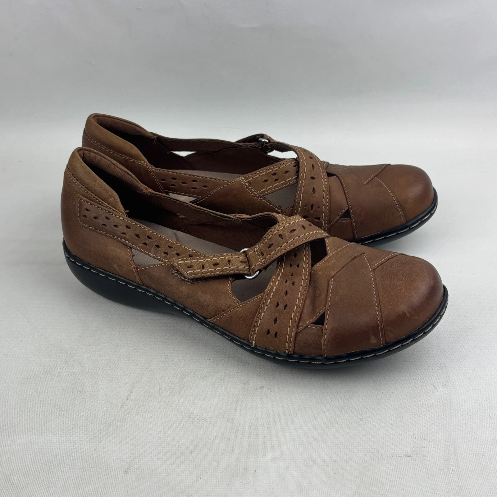 Mocassino Clarks Ashland Spin Q donna 8 scarpe slip on pelle marrone scuro punta tonda
