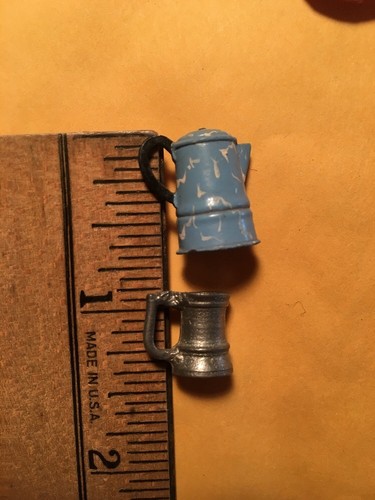 VTG LOT DOLLHOUSE MINIATURE METAL Red Blue Enamelware Coffee Tea Dishes Taiwan - Picture 3 of 12