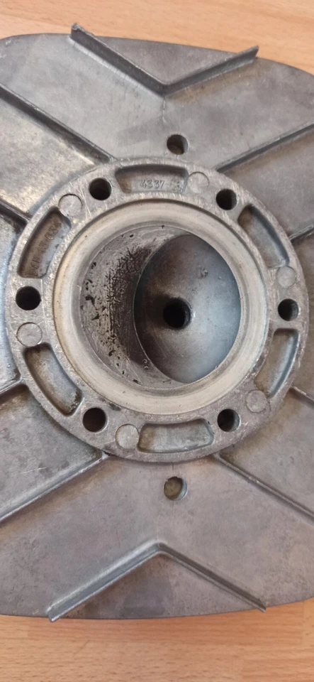 Cabeça de cilindro CZ 250 ENDURO AHRMA  - Imagem 4 de 4