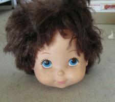 Vintage 1980 Vinyl Girl with Brown Rooted Hair Doll Head 3 3/4" Tall