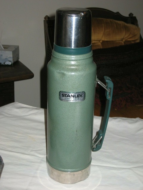 classic vacuum thermos bottle coffee green stanley hammertone 1.1 qt stainless