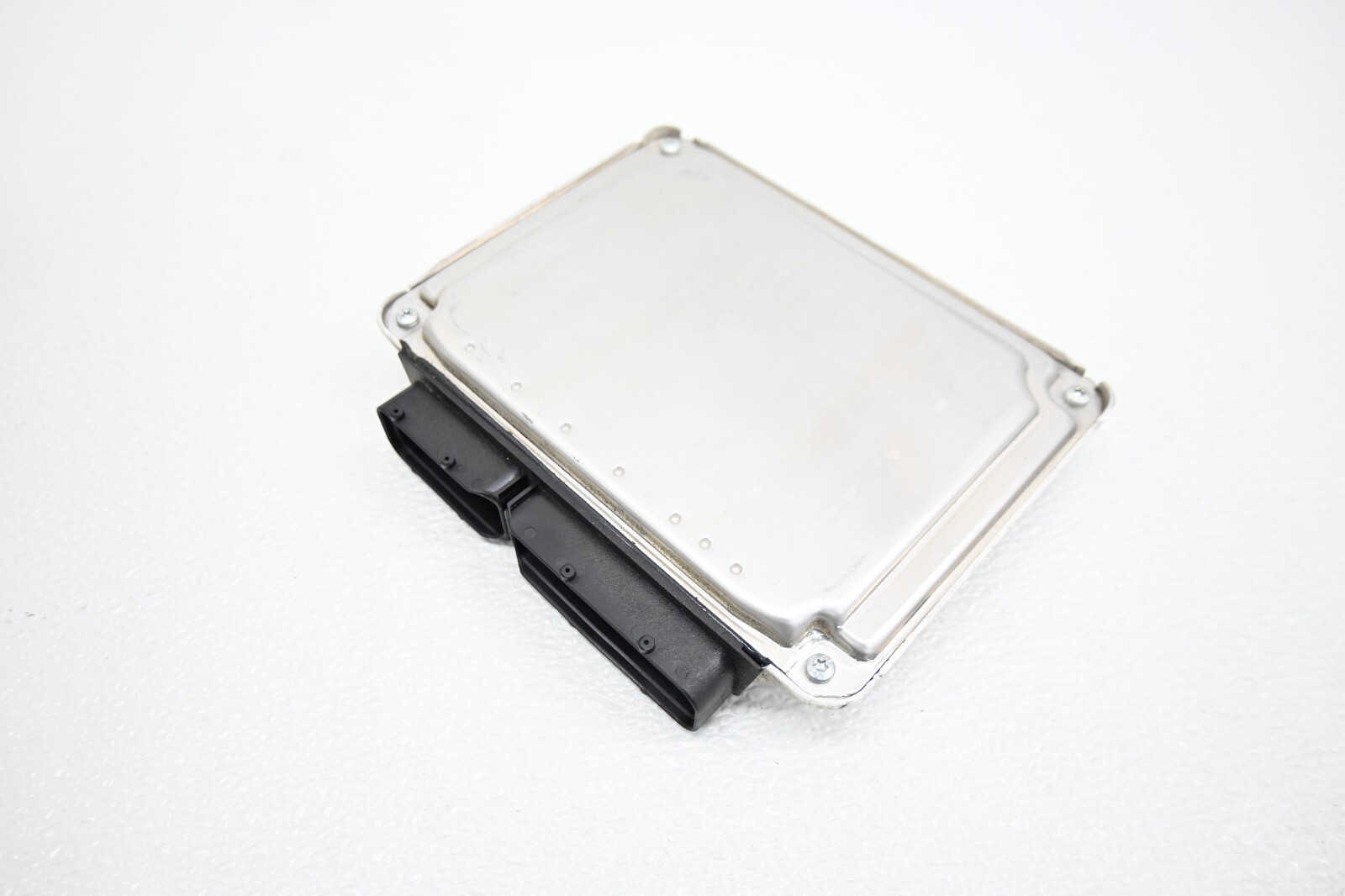 ⭐ 06-12 Bentley Continental Engine Motor Ignition Control Module Ecu Oem
