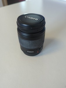 Canon EF 28-80mm F/3.5-5.6MM IV USM Zoom Lens With Lens Caps