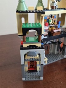 LEGO 2007 Harry Potter: Hogwarts Castle (5378) Complete Build Incomplete Minis