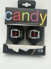 Pedali per mountain bike Crank Brothers Candy 1 nero/rosso con tacchetti nuovi