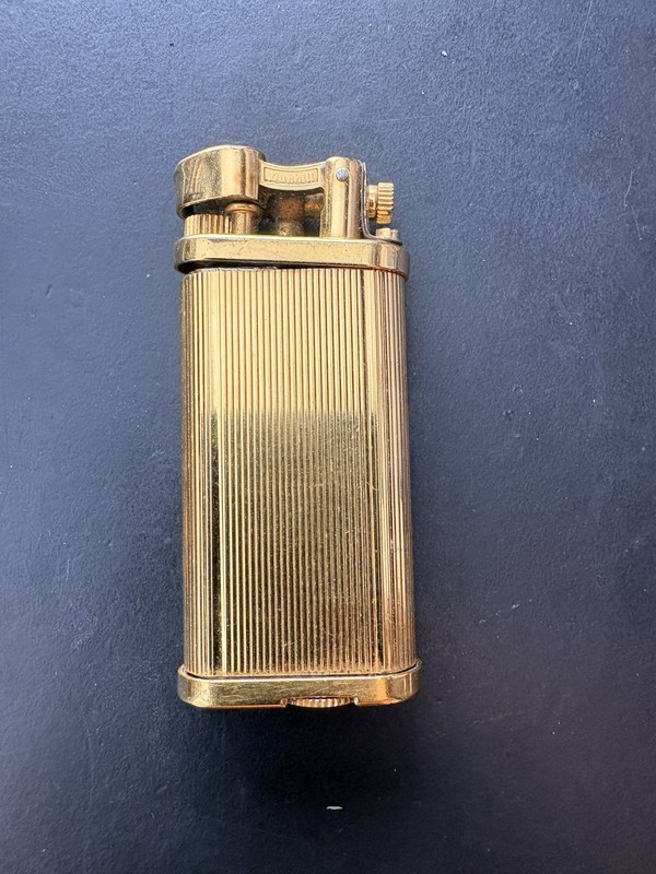 Vintage Dunhill Unique Lift Arm Lighter-Gold