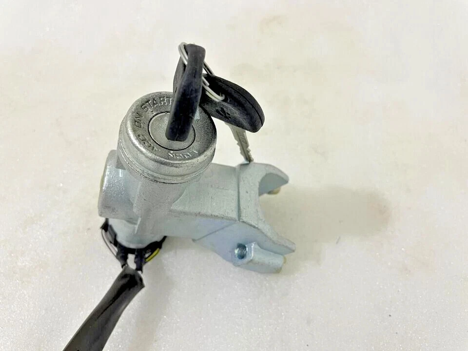 Suzuki Samurai Jimny SJ410 413 Ignition Switch Steering Door Glove Box Lock Set Foto 3 de 4