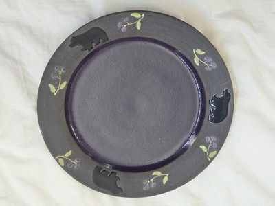 Handmade & Signed Boot Hill Pottery Bear & Berries 10'' Plate